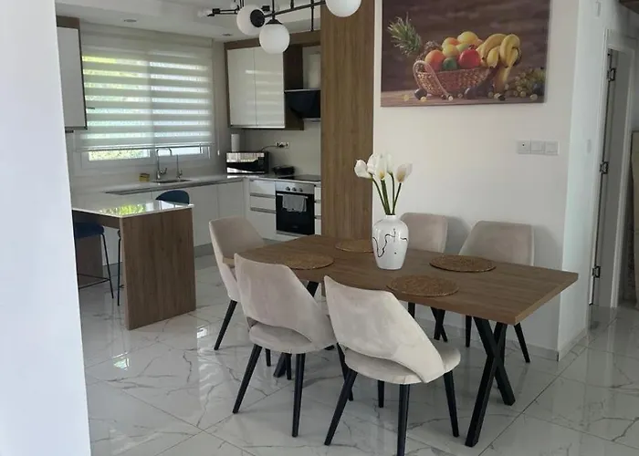 Lägenhet Four Seasons Life 1, With 3 Bedrooms Trikomo