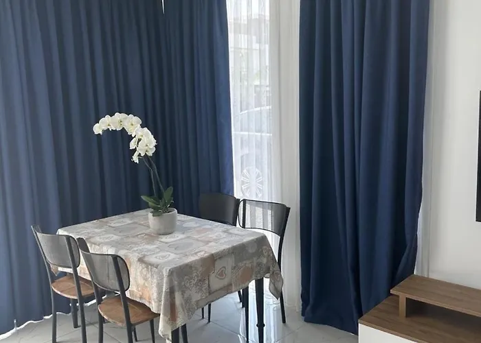 Lägenhet Four Seasons Life 1, With 3 Bedrooms Trikomo