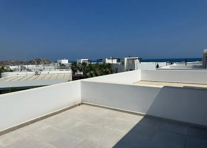 Four Seasons Life 1, With 3 Bedrooms