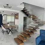 Apartment Four Seasons Life 1, With 3 Bedrooms *