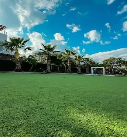 Apartment Four Seasons Life 1, With 3 Bedrooms Trikomo