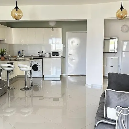 Four Seasons Life 1, With 3 Bedrooms *