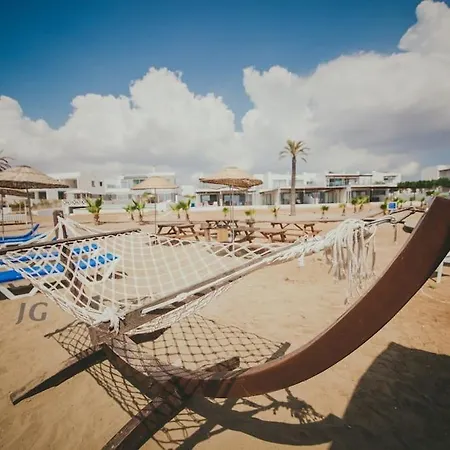 Four Seasons Life 1, With 3 Bedrooms Apartment Trikomo