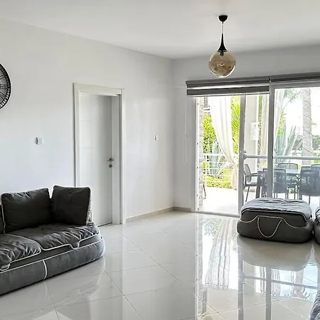 Apartment 2 спальные на берегу моря аквапарк Trikomo
