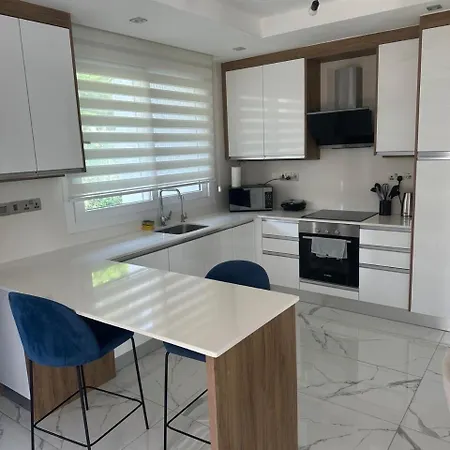 Four Seasons Life 1, With 3 Bedrooms Trikomo