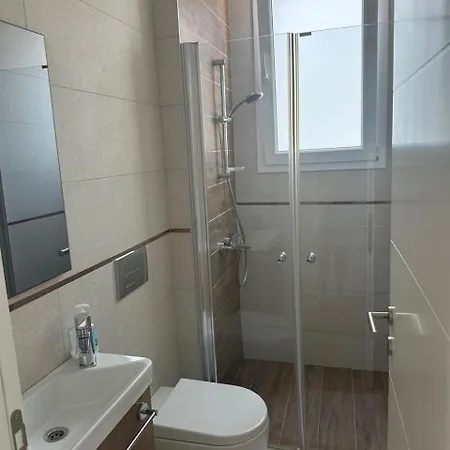 Four Seasons Life 1, With 3 Bedrooms *