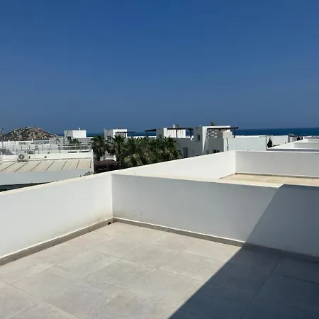 Four Seasons Life 1, With 3 Bedrooms