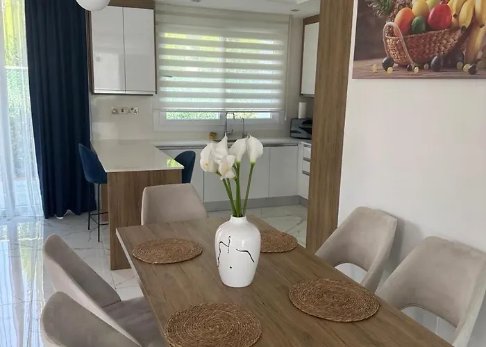 Lägenhet Four Seasons Life 1, With 3 Bedrooms